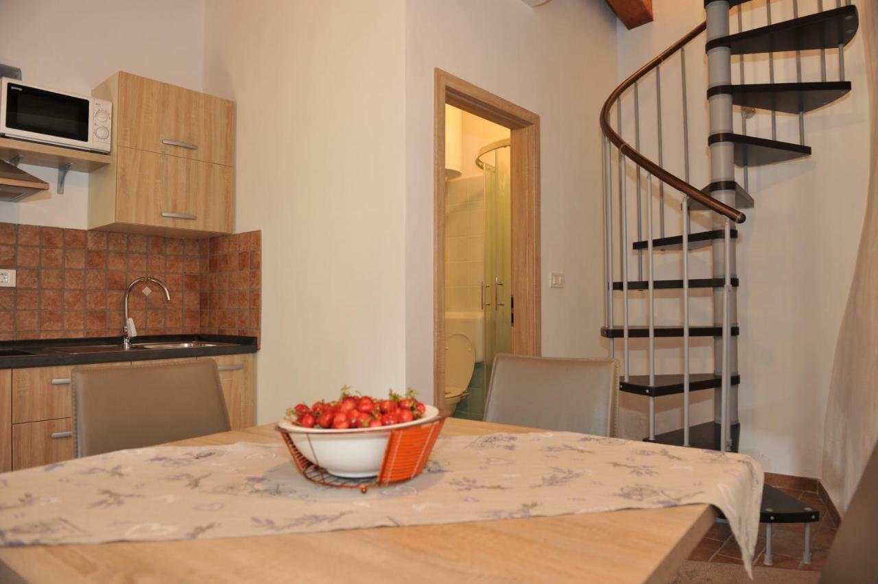 Apartmaji Kumar Smartno ภายนอก รูปภาพ